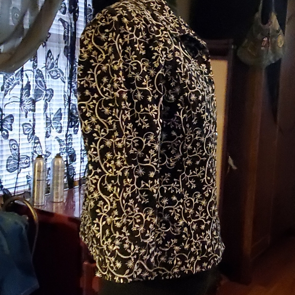 CROFT & BARROW, BLACK JACKET WITH WHITE SHIMMERY EMBROIDERY, 100% COTTON, SIZE L - Picture 4 of 9